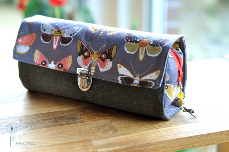 01 rollup farbenmix motte 4