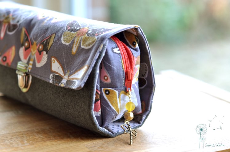 01 rollup farbenmix motte3