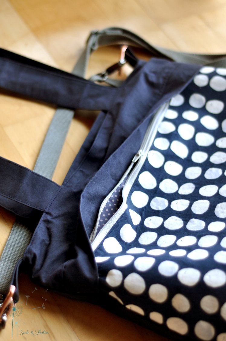 01 yello bag dunkelblau 6